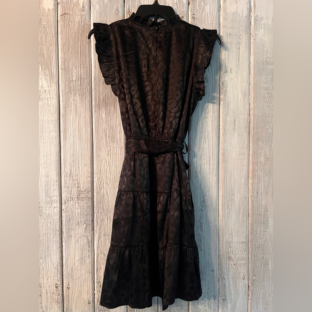 Black Leopard Print Ruffled Dress - Picture 9 of 10